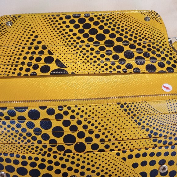 SOLD SOLD  LV x Kusama Waves/Dots Insolite Wallet 2013 (full inclusion) - Picture 12 of 15